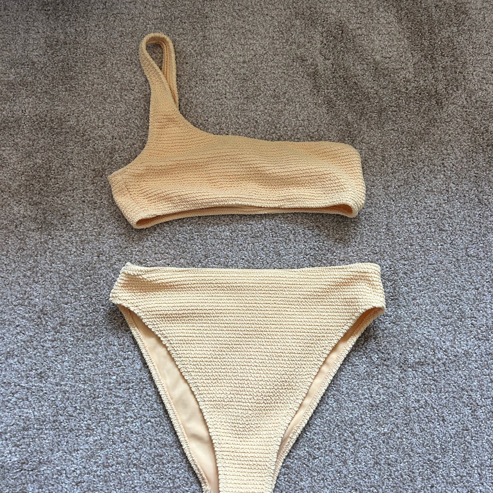PacSun Yellow One-Shoulder Bikini